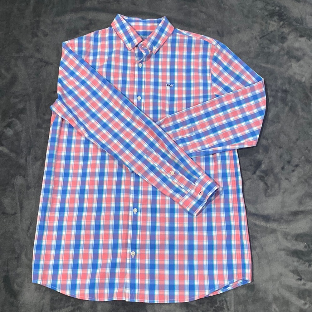 Vineyard Vines Youth XL button down shirt